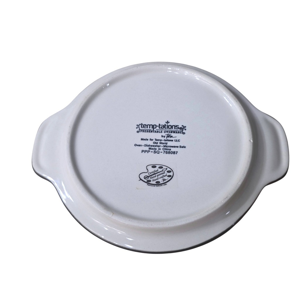 Temp-tations Old World 1.0 QT Round Baker with Lid Trivet Black Floral SQ-768087 - Picture 9 of 9